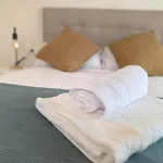 1 * לורדו