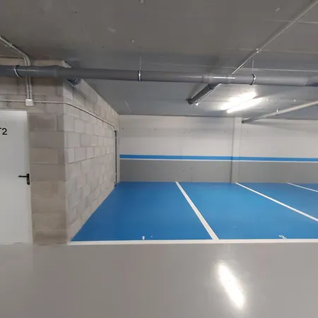Apartment 1 *